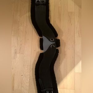 Total Saddle Fit StretchTec Shoulder Relief Dressage Girth - 34”